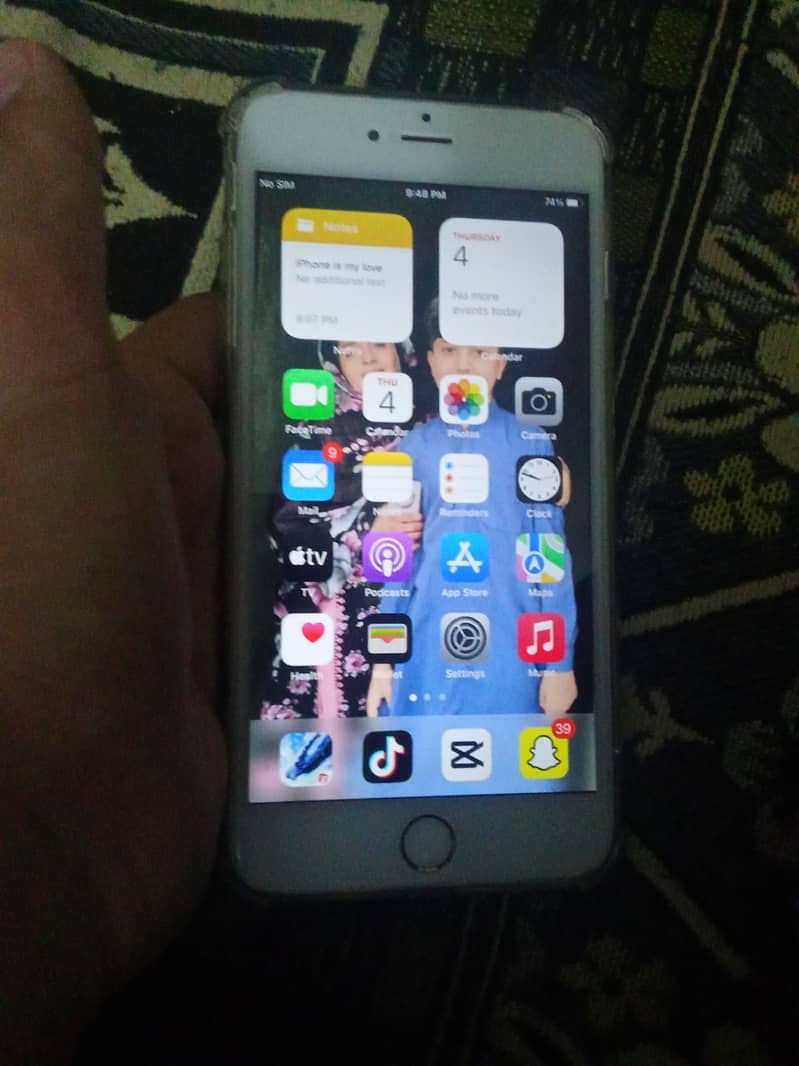 Apple iPhone 6S Plus 1