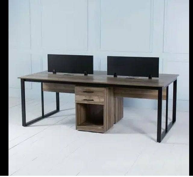 Workstation table 18