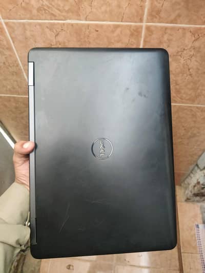 DELL LATITUDE e5440