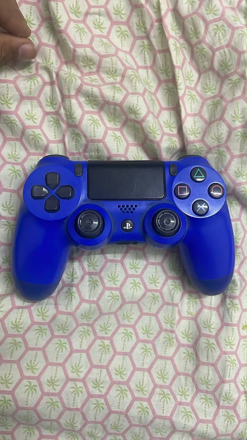 PS4 controller 0