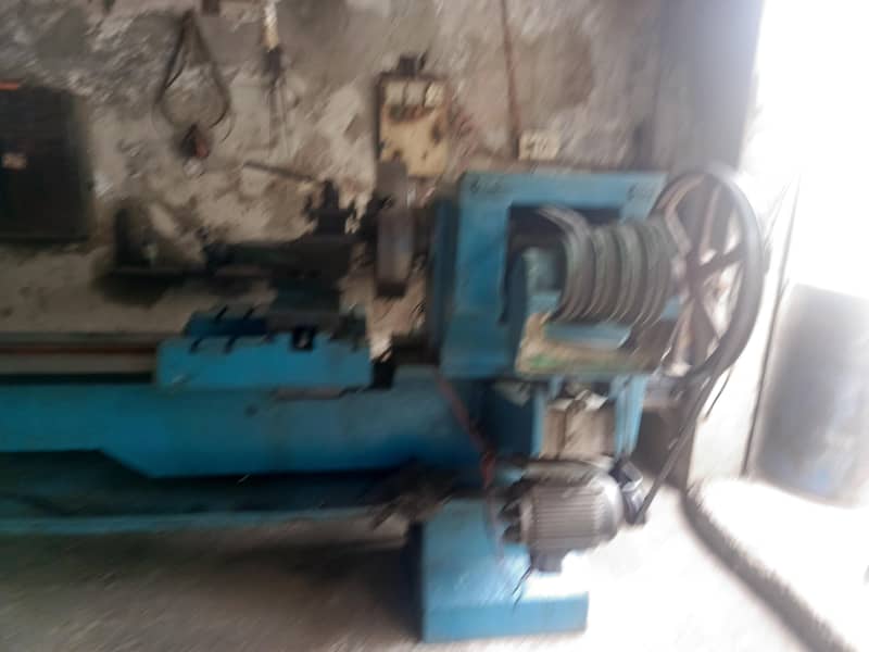 lathe machine 5