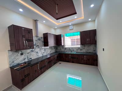 10 Marla brand new house for rent LDA avenue one