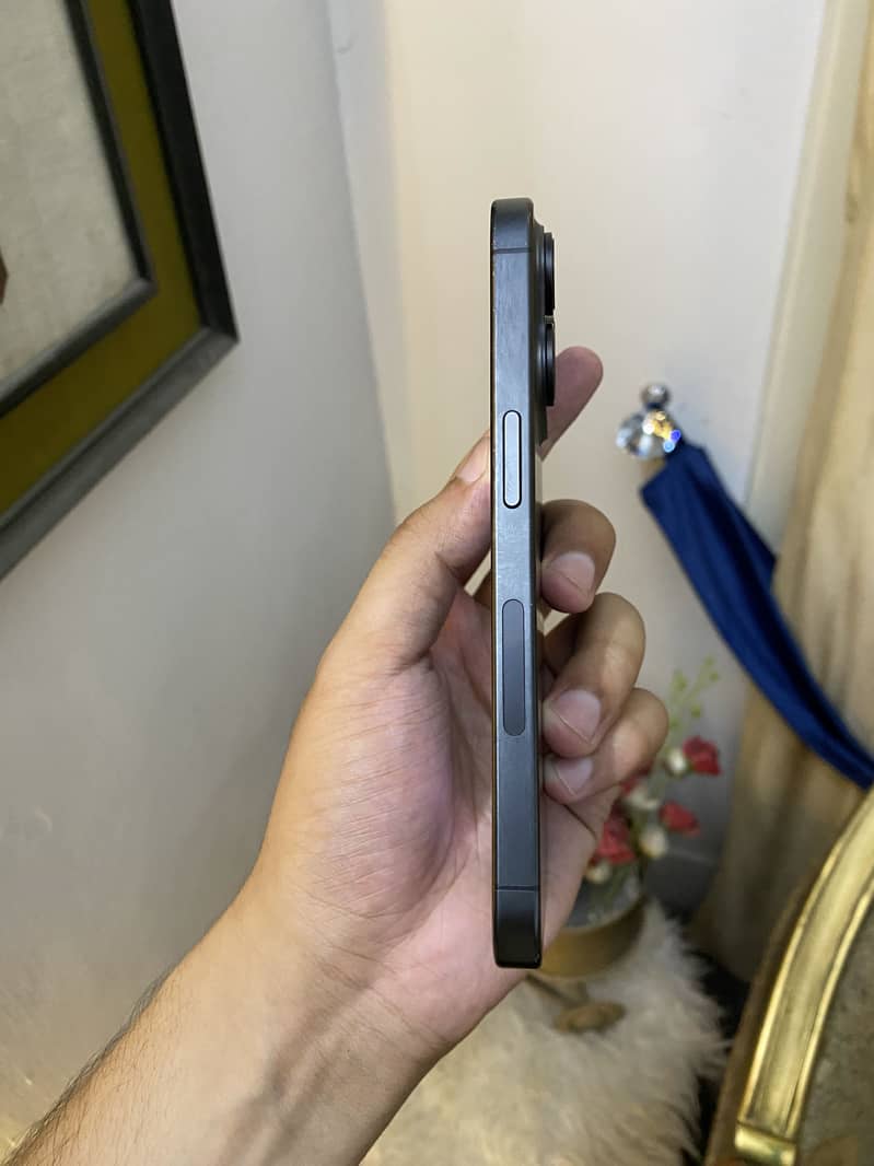 Iphone 15 Pro 3