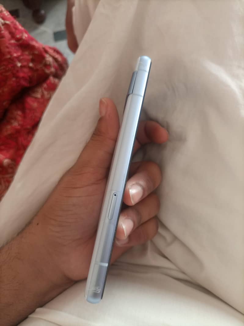 Google Pixel 7a 4