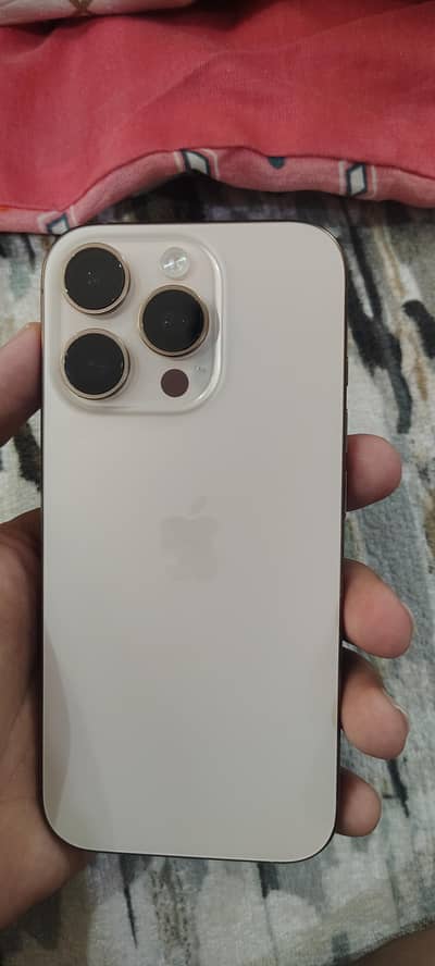 Apple iPhone 16 Pro