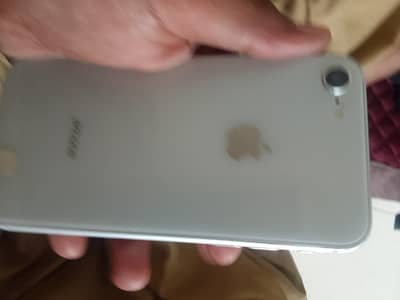 Apple iPhone 8