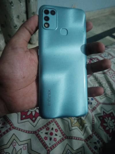 Infinix hot 11 play 4/64