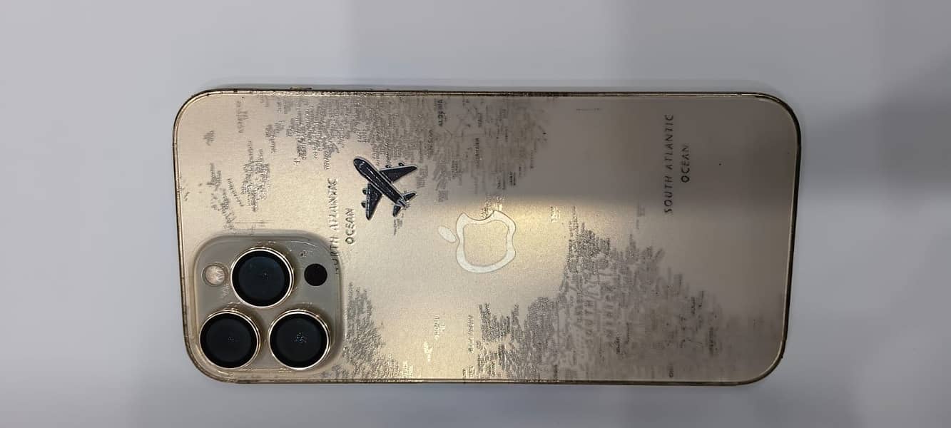 iPhone 13 Pro Max 2