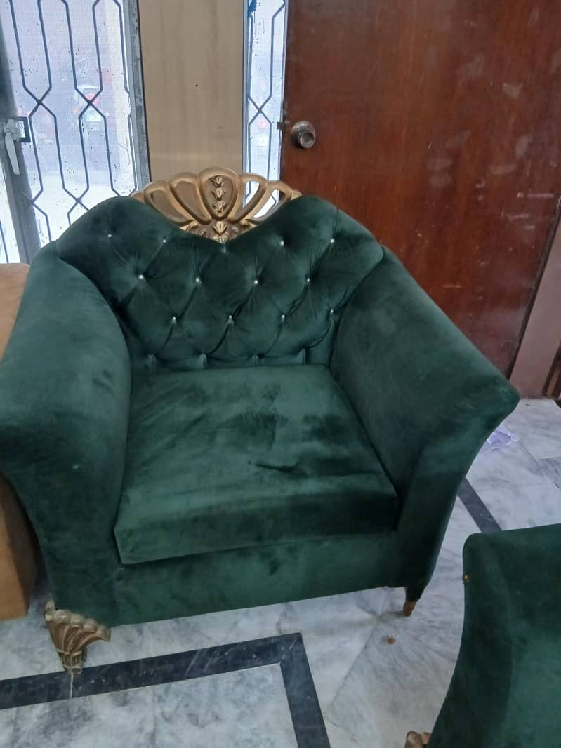 sofa set . good condition 2