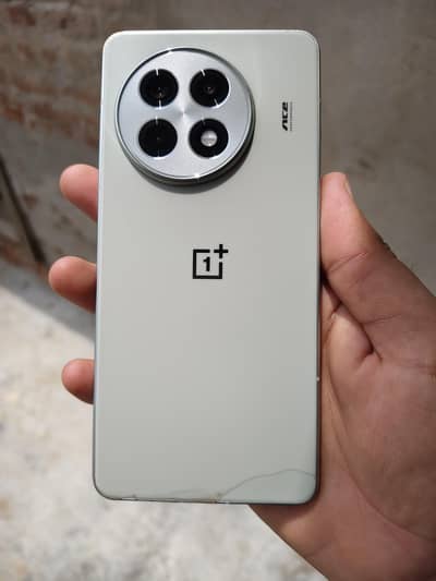 One Plus Ace 5 16/512 GB