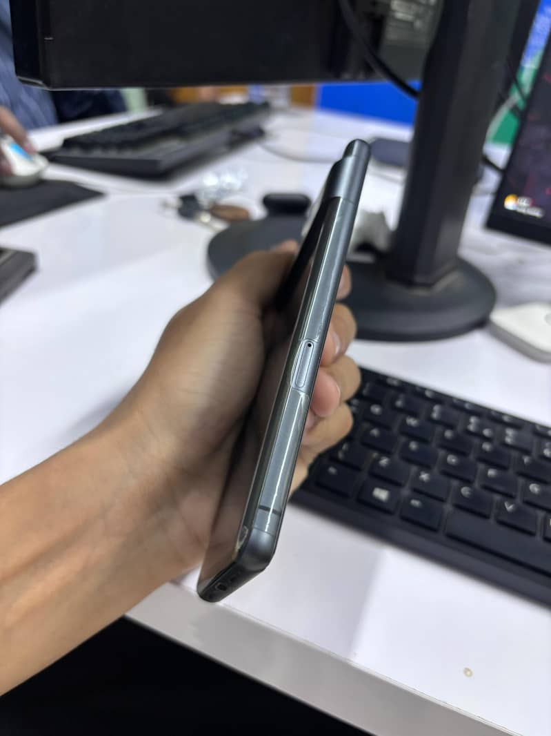 Google Pixel 7 6