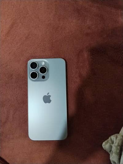 Apple iPhone 15 Pro Max