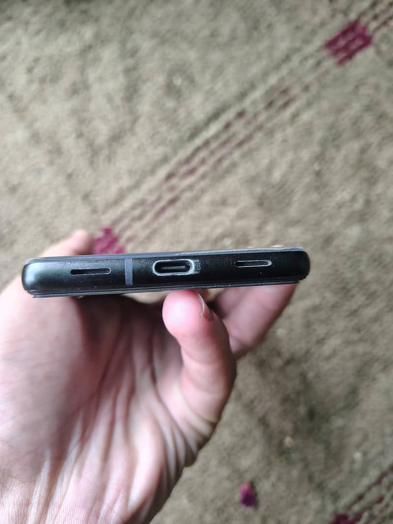 Google Pixel 6a 1