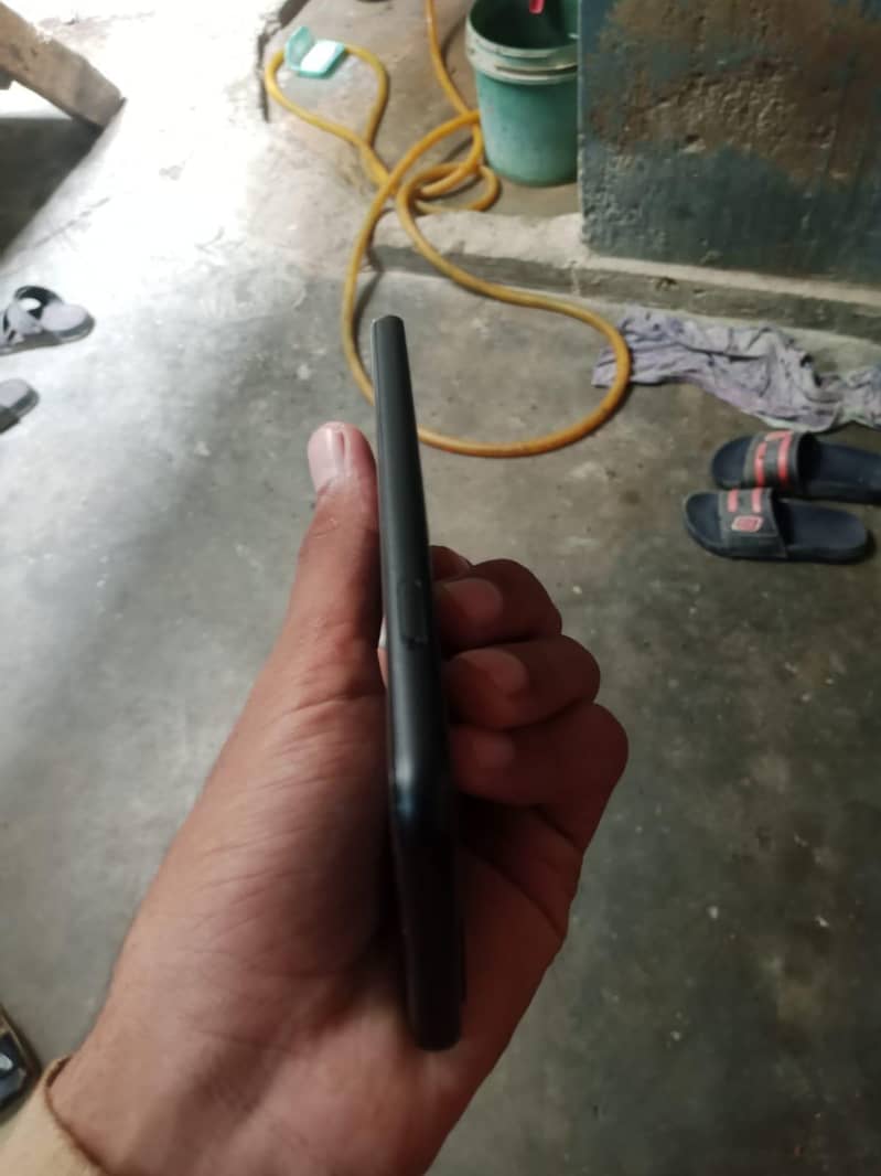 Google Pixel 4 7