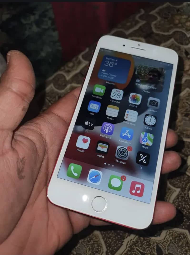 Apple iPhone 7 Plus 2