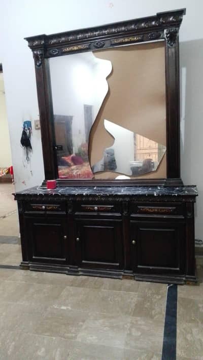 Dressing Table