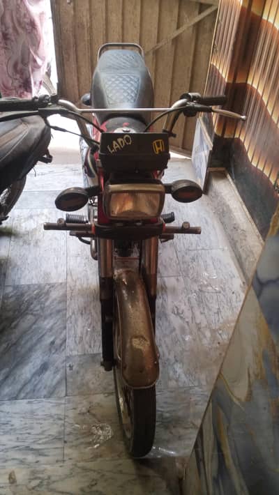 Koi msla ni h bike mn all okay h  jisko smjh aye whi rabta kry please