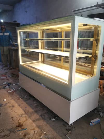 New and old Bakery contact bhi sale Karte Hain Cake counters