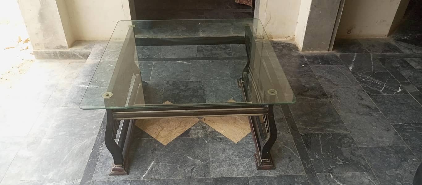 Bhra single Table sisha 1