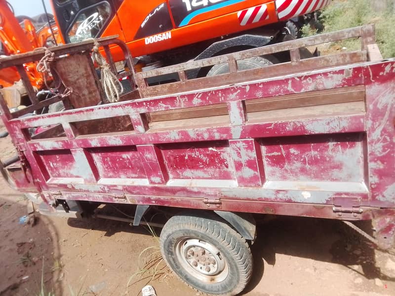 loader rickshaw 1
