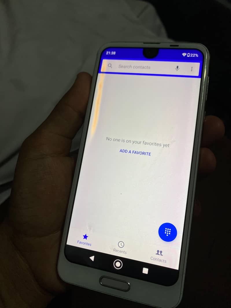 Sharp Aquos R2 4