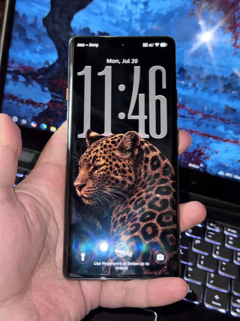 Tecno CAMON 40 Pro 1