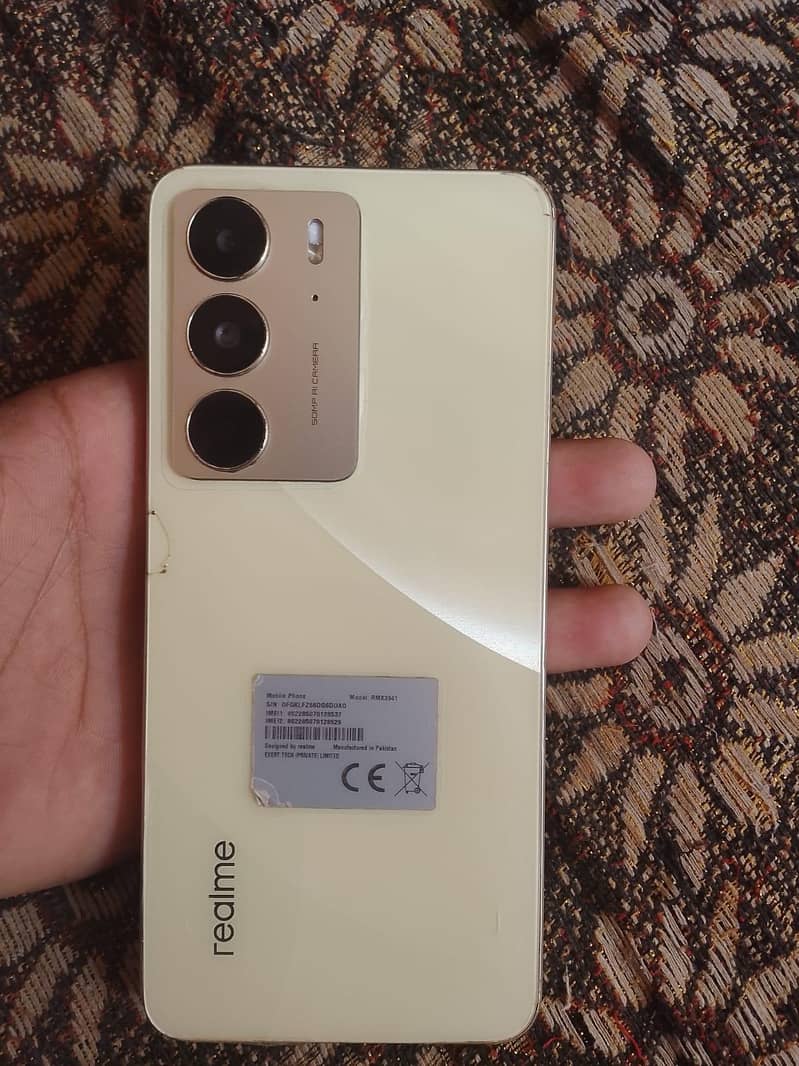 Realme C75 5