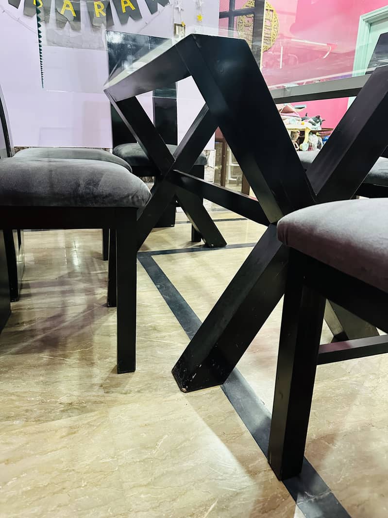 6 seater dining table 4