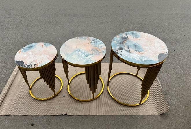3-Piece Luxury Nesting Table Set with Elegant Modern Accent Tables for Stylish Living Room Décor