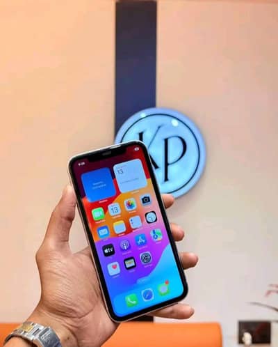 Apple iPhone XR 128 GB with box WhatsApp number 0319/2144/599