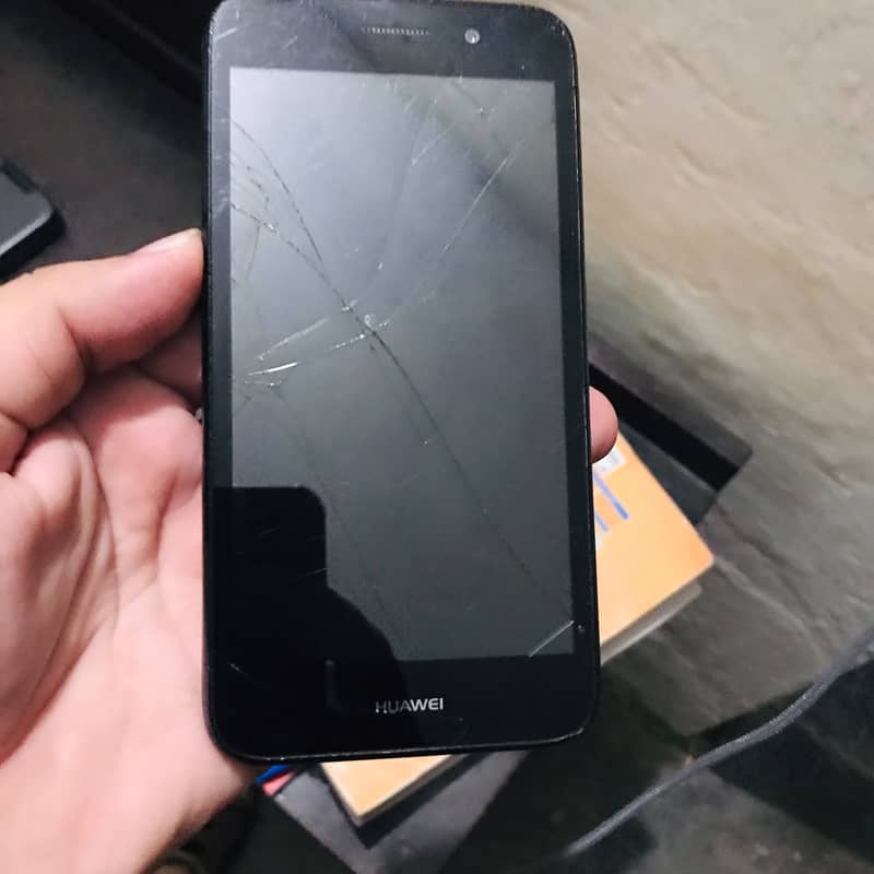 Huawei Y3 0