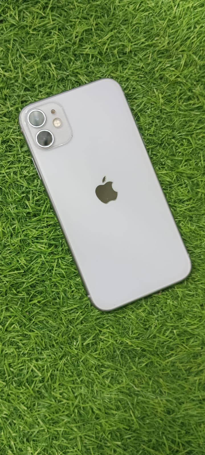 Apple iPhone 11 5
