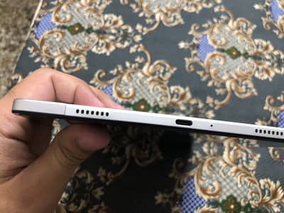 Samsung tab A9 plus 10/10 key pad attached able