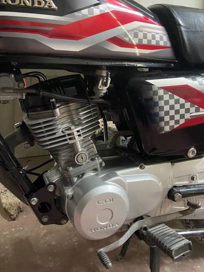 Honda CG 125 2024