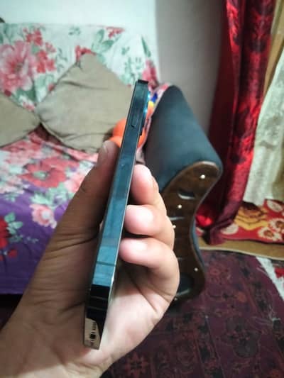 iPhone 12 pro 128 gb
