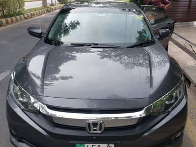 Honda Civic Oriel 1.8 i-VTEC CVT 2018 - Total genuine First Owner