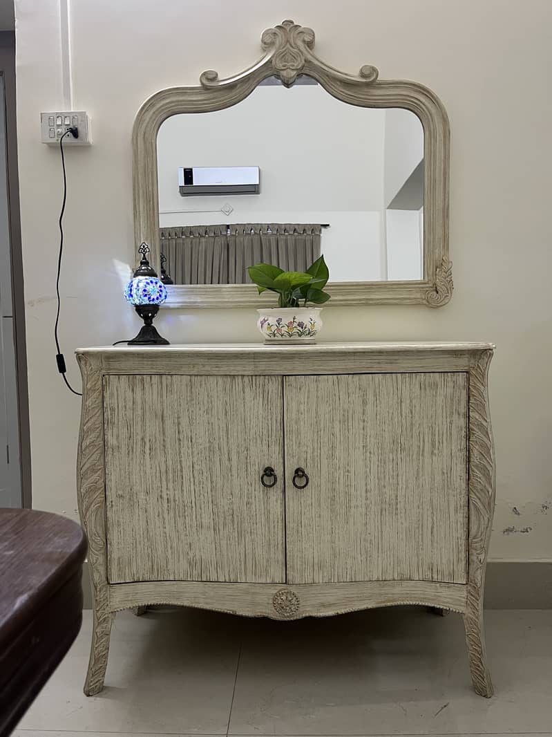 Console table with mirror 0