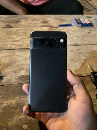 Google Pixel 8 Pro