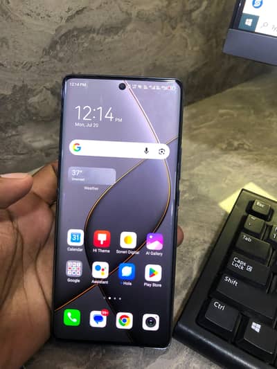 Tecno Spark 20 Pro Plus