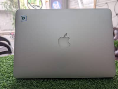Apple MacBook Pro Retina 13" (Early 2015