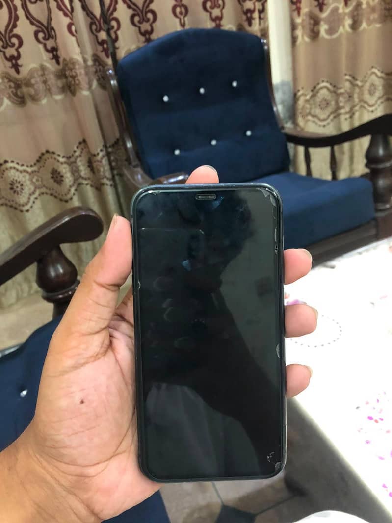 Apple iPhone 11 1