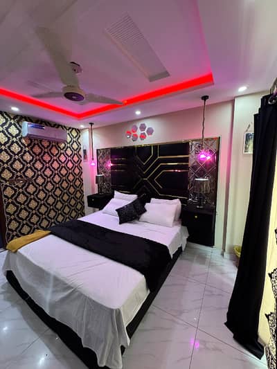 One bedroom apartment daily basis rent per day room bahria town Lahore