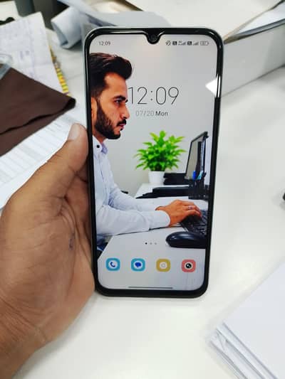 Redmi 15c.      03054570094
