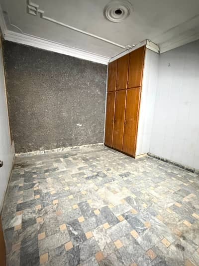 5.5 Marla Double Storey Full House Available For rent (Shaheen Colony)