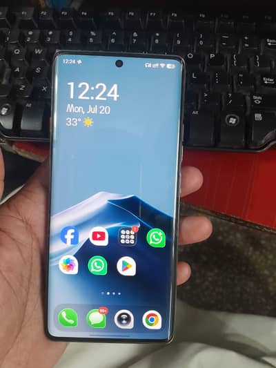 Tecno CAMON 40 Pro