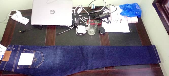Branded Denim Jeans Wholesale Stock (100 Pcs Lot)