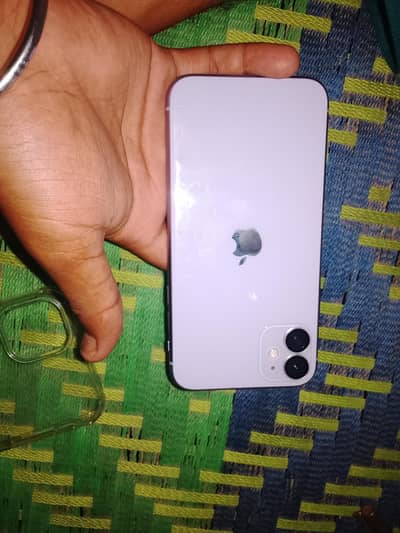 Apple iPhone 11
