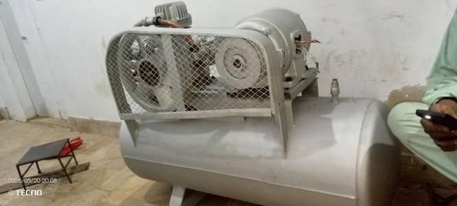 Air compresor