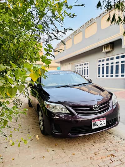 Toyota Corolla GLI 2014 Total geniune 3,4 piece touchup from sides.