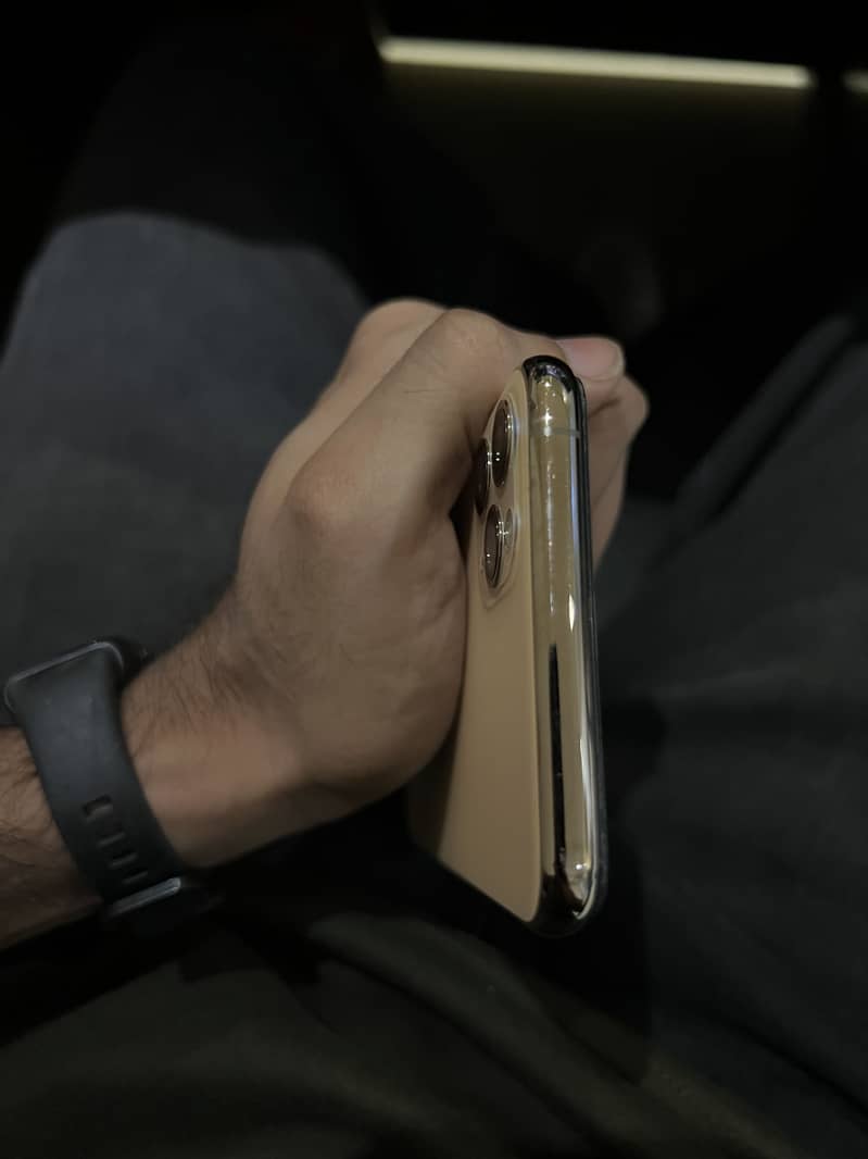 iPhone 11 pro max 1